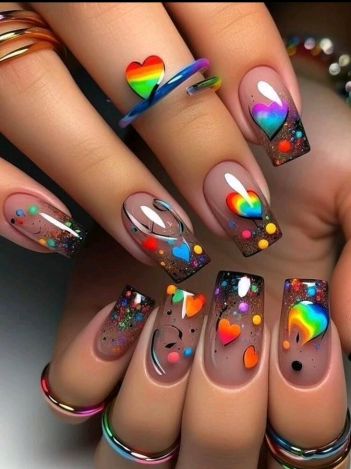 24pcs Minimalism Dreamy Heart & Rainbow Ombre Short Square French Manicure Press On Nails, Fashionable For Daily Life, Office And Afternoon Tea