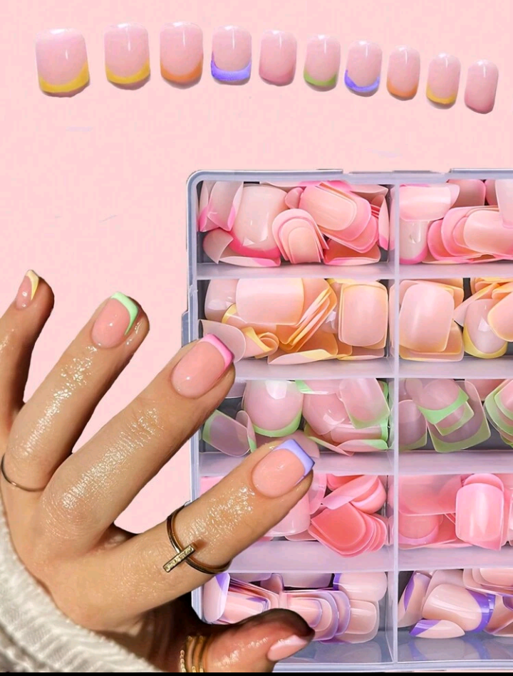 240pcs multicolor short round fake nails